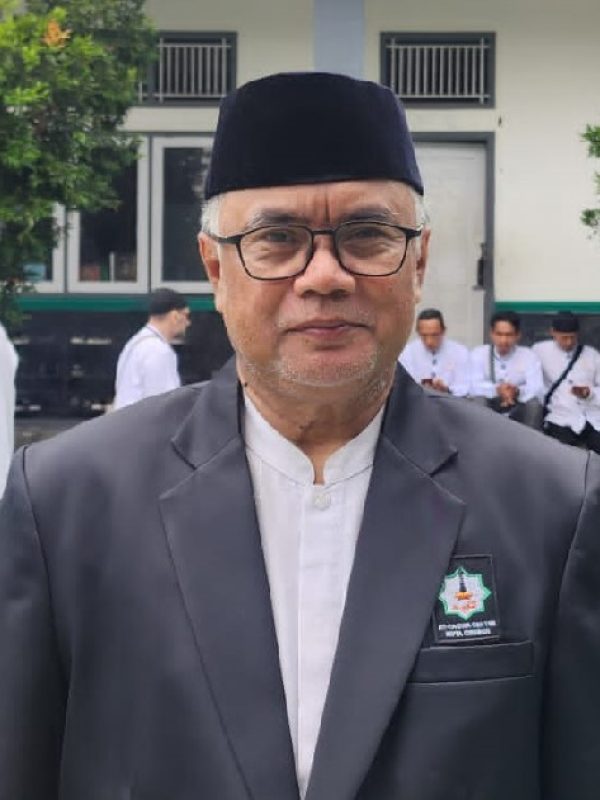 pembina dan pengasuh